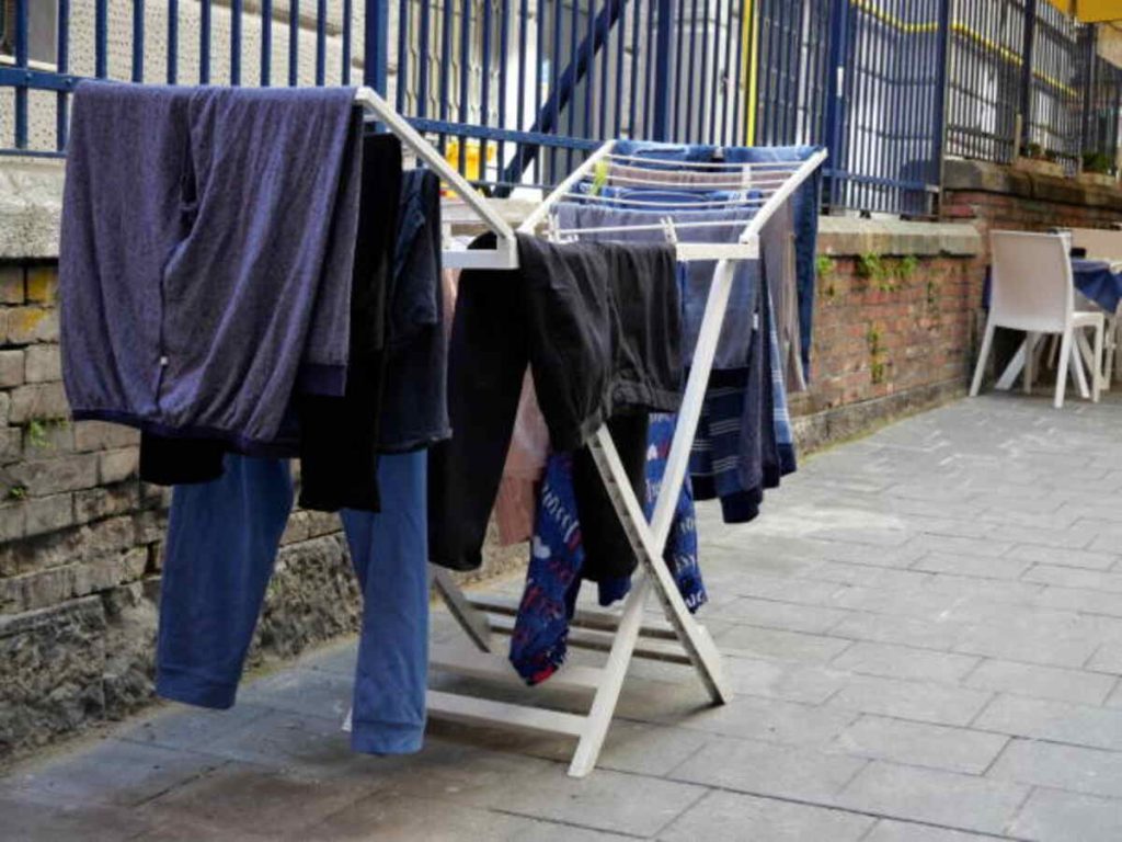Dry Wet Dress With a Drying Rack