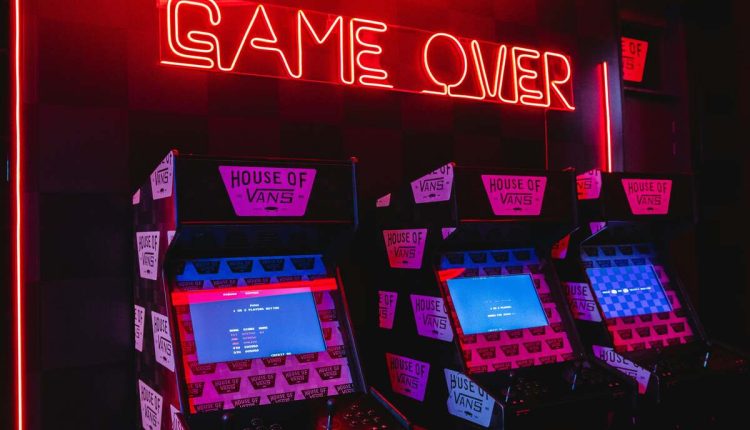 LuckyLand Slots Review