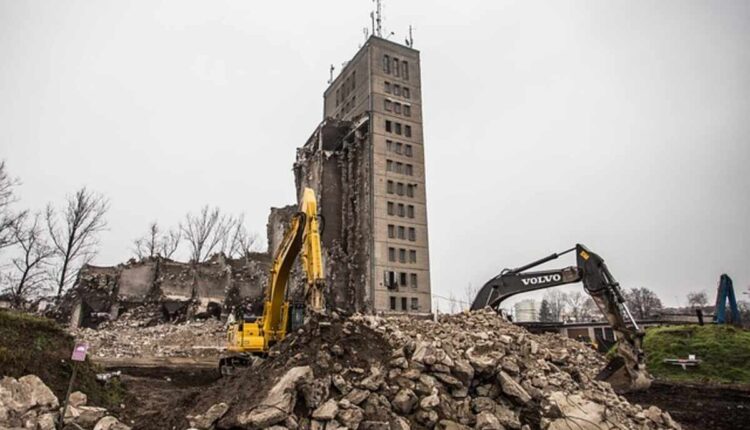 The way to select Demolition Contractors Nearby